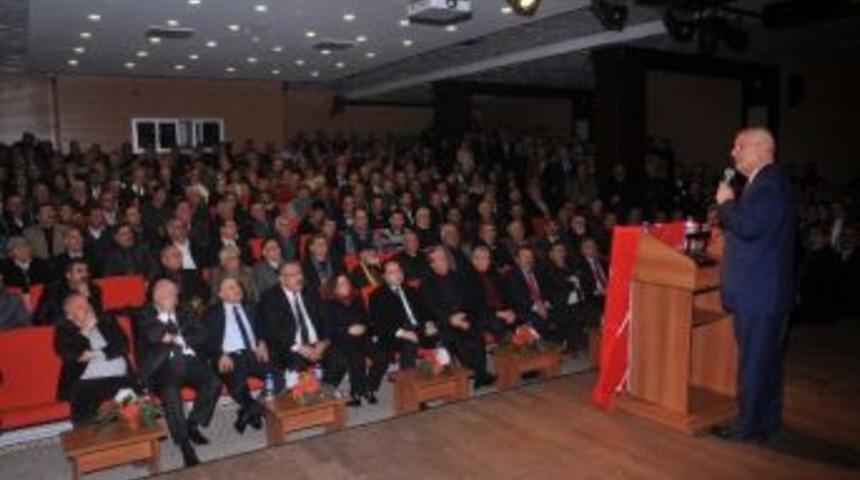 Yaşar, T&uuml;rkoğlu&rsquo;yla Tecr&uuml;belerini Paylaştı