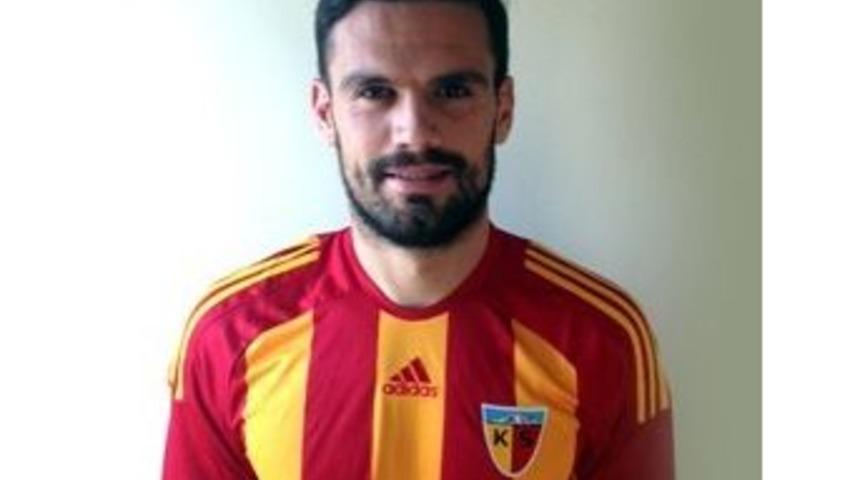 Kayserispor, Yunanlı &Ouml;n Libero İle Anlaştı