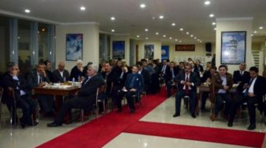 D&uuml;ndar, Erzurumlularla Buluştu