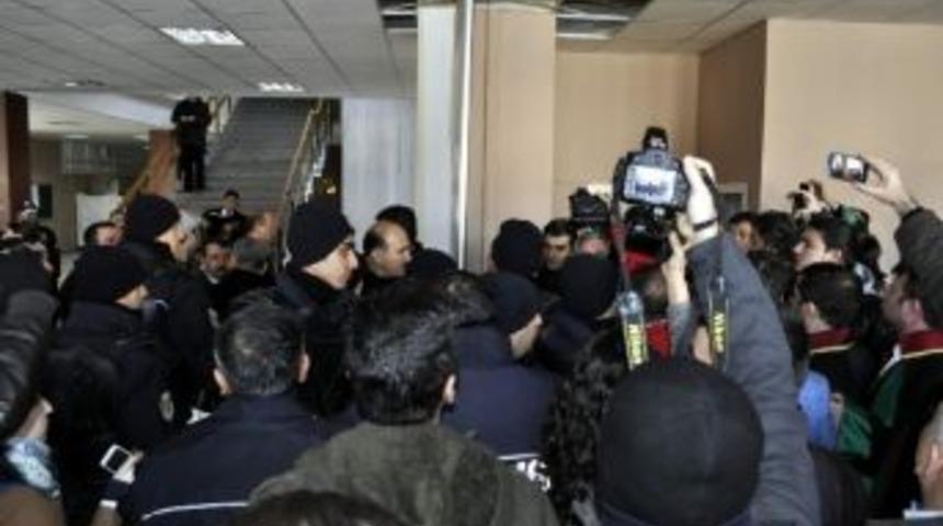 Ali İsmail Korkmaz Davasındaki Silahlı Uzman &Ccedil;avuş İddiası