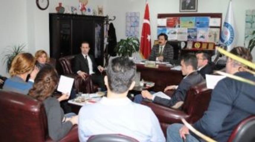 As&uuml;'de Temel Bilimlerin Sorunları Masaya Yatırıldı