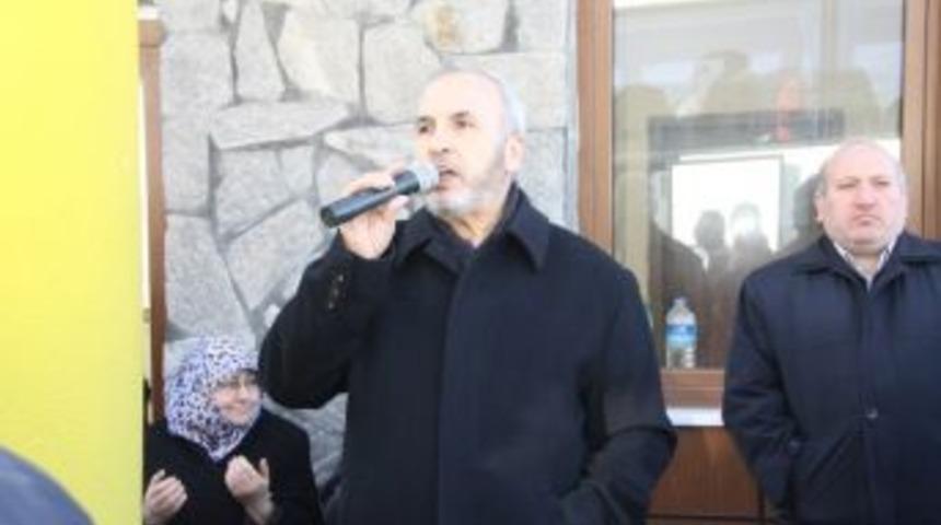 Diyanet'in Umre Kafilesi Uğurlandı