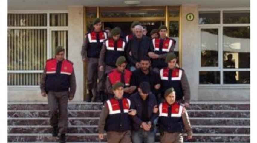 Mersin'de Organize Su&ccedil; &Ouml;rg&uuml;t&uuml; Operasyonu