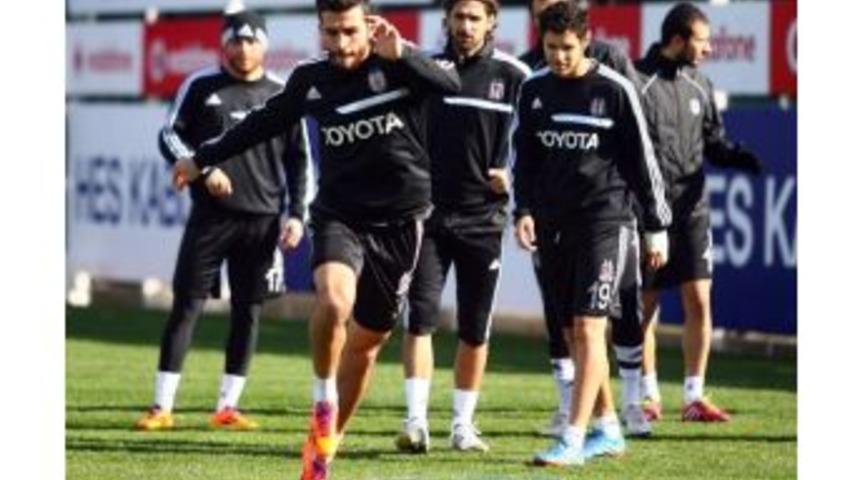 Beşiktaş, Gaziantepspor Ma&ccedil;ı Hazırlıklarını S&uuml;rd&uuml;r&uuml;yor