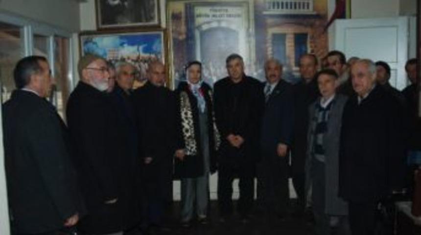 Erkal, Mahalle Ve K&ouml;y Muhtarları Derneği&rsquo;ni Ziyaret Etti