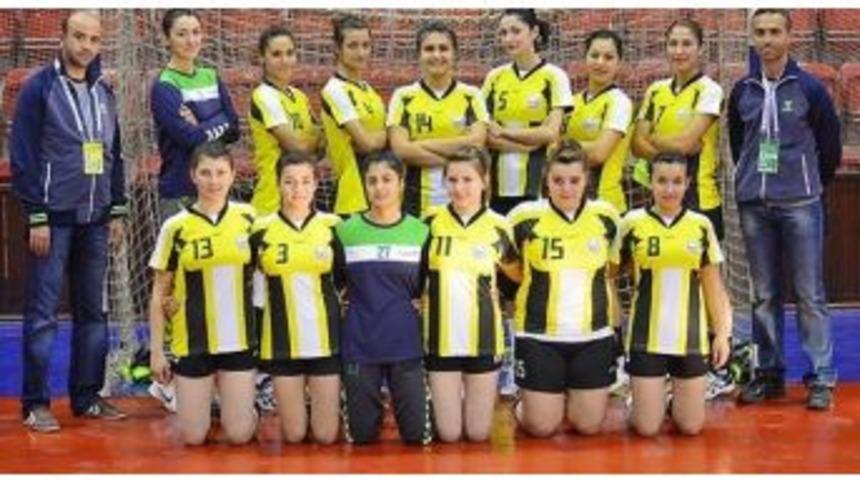 Gen&ccedil; Uşakspor Hedefe Tamyol İlerliyor