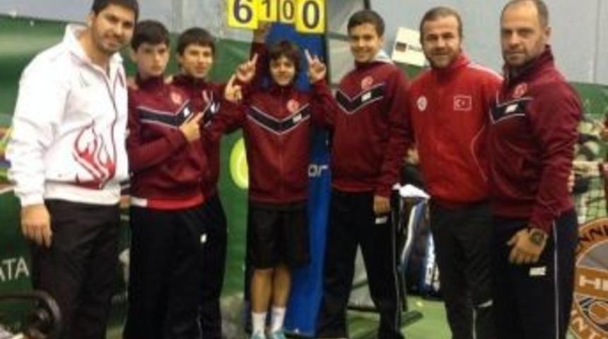 Tenis 16 Yaş Milli Takımı Finale Y&uuml;kseldi