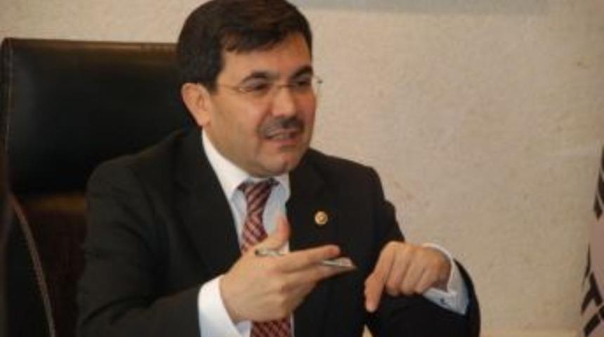 Ak Parti'de Halk G&uuml;n&uuml; Toplantısı