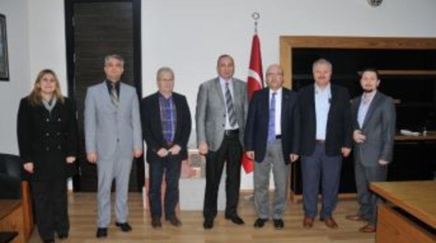 Sağlık&ccedil;ılardan Başkan &Ccedil;oban&rsquo;a Ziyaret