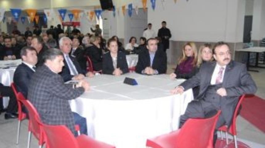 Malkara'da Ak Parti Belediye Başkan Adayı Tanıtım Toplantısı Yapıldı