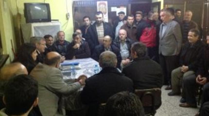 Başkan G&uuml;lşen Mahalle Sakinleri İle Bir Araya Geldi