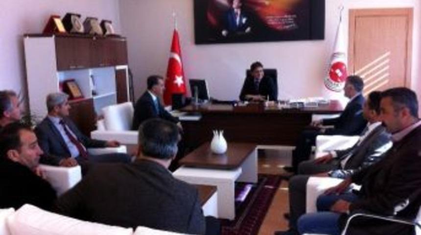 Başkan Adayı Bakır, Adliye Personellerini Ziyaret Etti