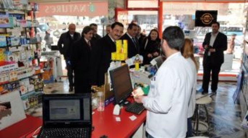 Ke&ccedil;i&ouml;ren Belediye Başkanı Ak, Esnaf Ziyaretlerini S&uuml;rd&uuml;r&uuml;yor