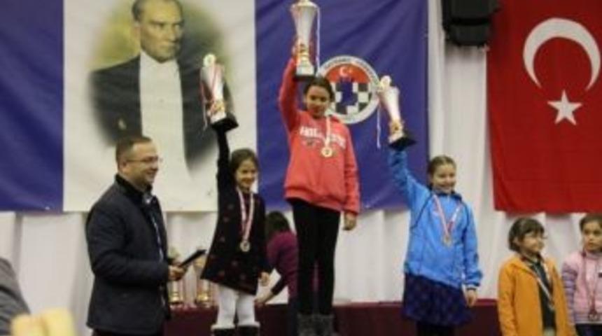 Doğru Hamlenin Madalyaları Kocaeli&rsquo;ye Geldi