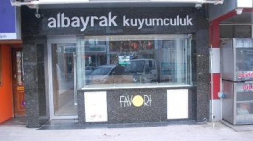 5 Dakikada 5 Kilo Altını &Ccedil;aldılar