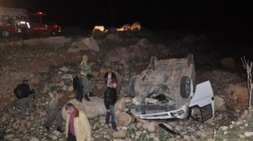 Nusaybin'de Trafik Kazası: 2 &Ouml;l&uuml;, 1 Yaralı