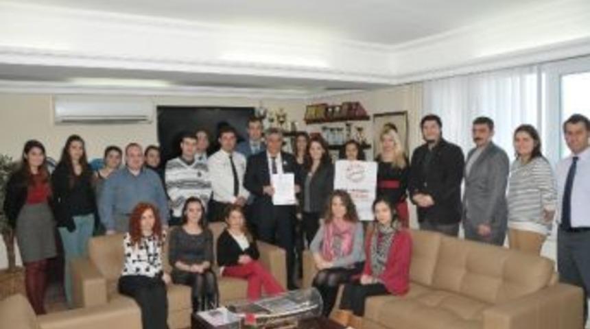 İnce "gen&ccedil; Dostu Başkan" İlan Edildi