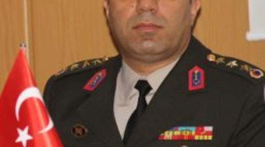 Tır'ları Durdurduğu İddia Edilen Albay G&ouml;revinden Alındı