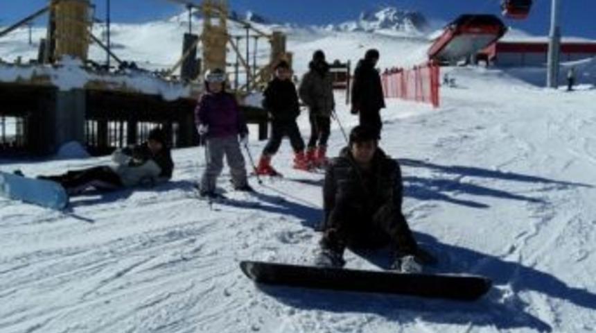 &lsquo;erciyes Gen&ccedil;lik Yeni Hayat&rsquo; Projesi