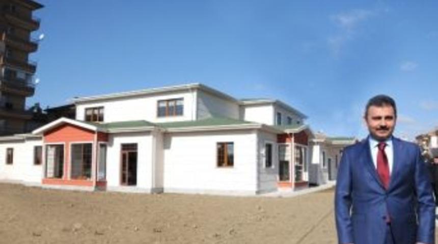 &Ccedil;orum Engelli Eğitim Merkezine Kavuştu;