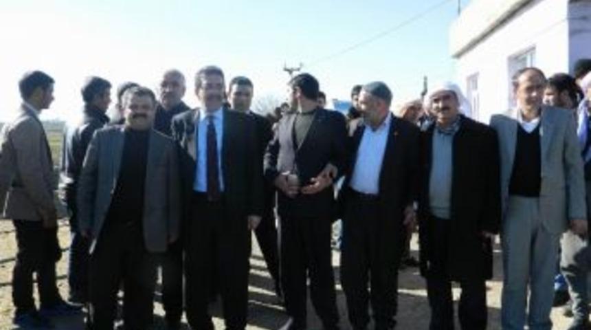 Ak Parti Bağlar&rsquo;da Se&ccedil;im &Ccedil;alışmalarına Devam Ediyor