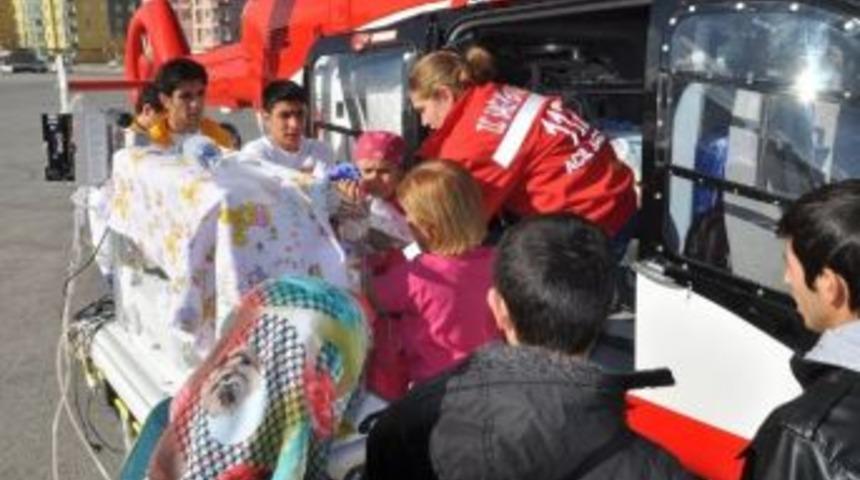 Hava Ambulansları Hatice Nur İ&ccedil;in Havalandı