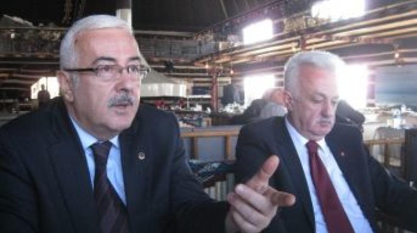 &Uuml;lk&uuml;c&uuml; İş&ccedil;iler Derneği Kahvaltıda Buluştu