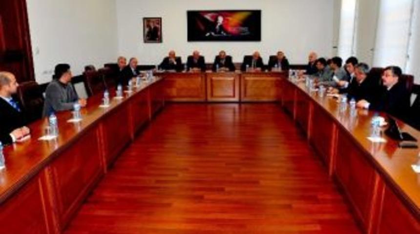 2014 T&uuml;rk D&uuml;nyası Spor Oyunları&rsquo;nın İlk Toplantısı Yapıldı