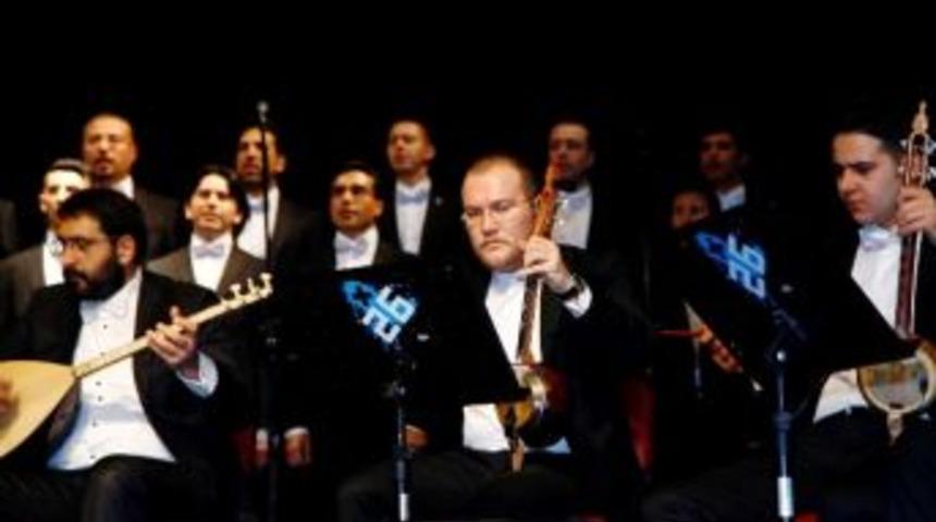 Afyon&rsquo;da T&uuml;rk D&uuml;nyası T&uuml;rk Halk M&uuml;ziği Korosu Konseri