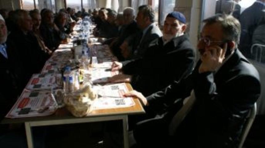 Arusoğlu&rsquo;ndan Muhtarlara Teşekk&uuml;r Yemeği