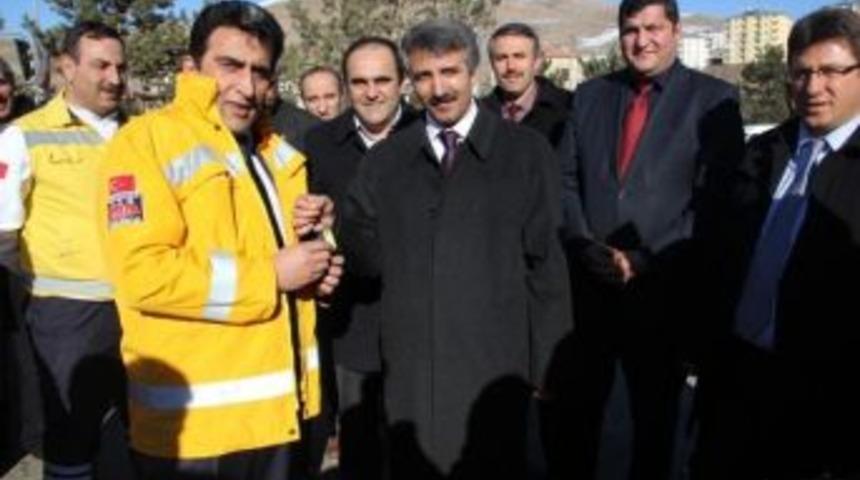 112 Ara&ccedil; Filosuna 5 Yeni Ambulans Daha Katıldı