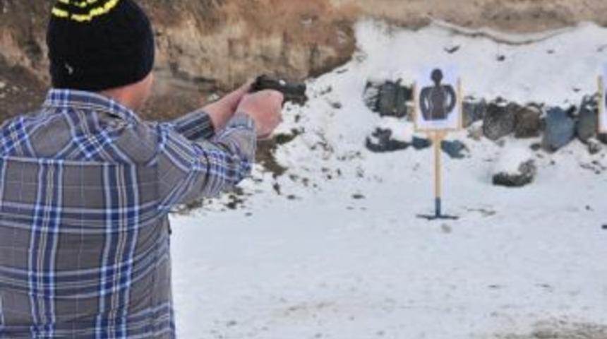 G&uuml;mr&uuml;k Muhafaza Memurları Silah, Yakın Savunma Ve Bir&ccedil;ok Konuda Eğitim Aldı