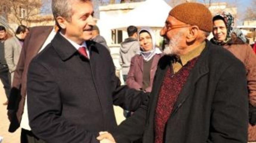 Tahmazoğlu, Mahalle Olacak K&ouml;ylere Park Ve Taziye Evi Yapacak
