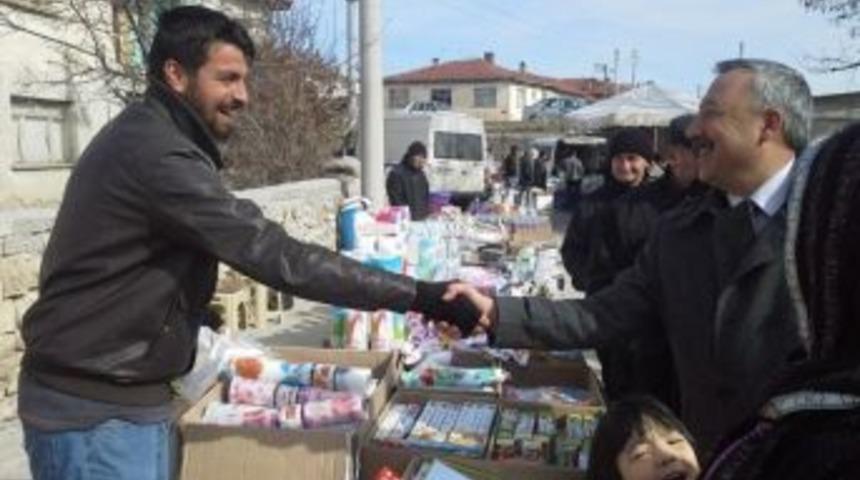 Başkan Adayı Atlı Kırka Pazarını Gezdi