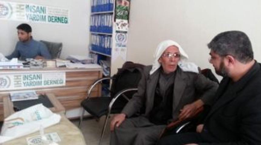 Suriyeli K&uuml;rtlerden İhh'ya Teşekk&uuml;r Ziyareti