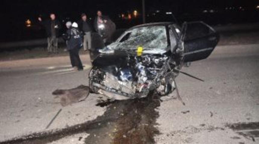 Viranşehir&rsquo;de Feci Kaza: 1 &Ouml;l&uuml;, 2 Yaralı