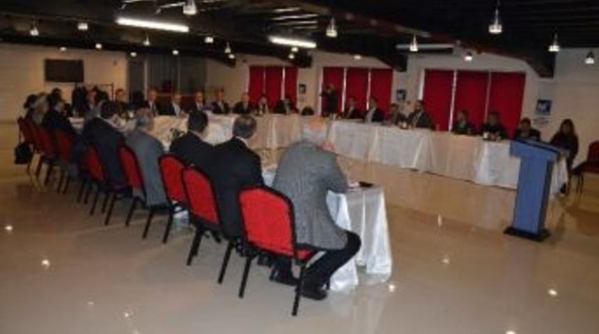 İş D&uuml;nyası Buluşmaları Devam Ediyor