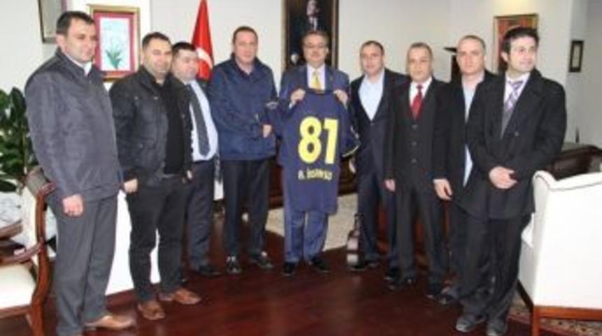 Fenerbah&ccedil;eliler Derneğinden Valiye Ziyaret