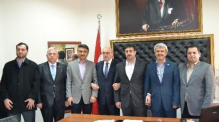 Eğitim-bir-sen'den Milli Eğitim M&uuml;d&uuml;r&uuml;ne Ziyaret