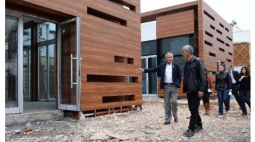 Başkan Evcilmen Balık Pazarı&rsquo;nı İnceledi