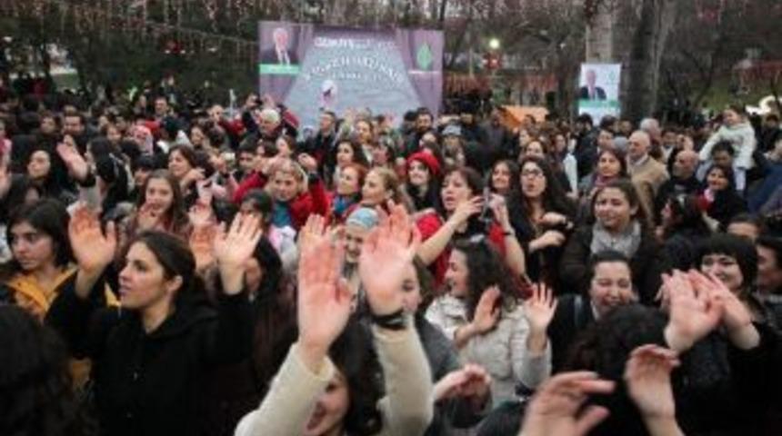 &Ccedil;ankaya&rsquo;da Şiddete Karşı Dans