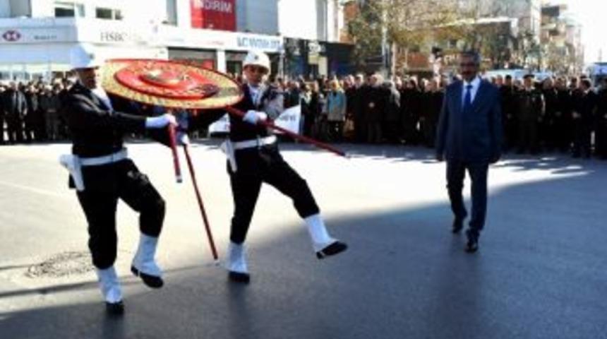 Atat&uuml;rk&rsquo;&uuml;n Niğde&rsquo;ye Gelişi Kutlandı