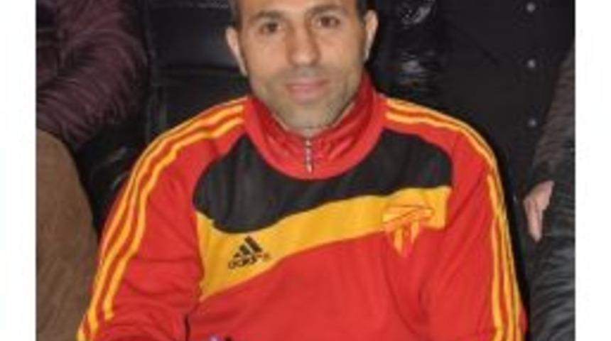 Şanlıurfaspor'un Eski Kaptanı S&uuml;per Amat&ouml;r Lige İmza Attı