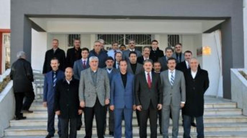 Ak Parti Heyeti, Hanımın&ccedil;iftliği&rsquo;ni Ziyaret Etti