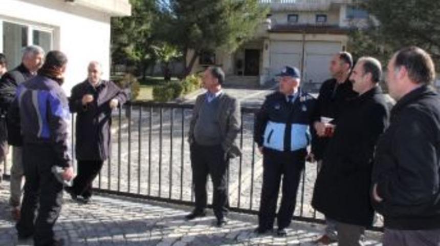 Fakıbaba, Belediye Başkanlığı Konutundan Erken Ayrıldı