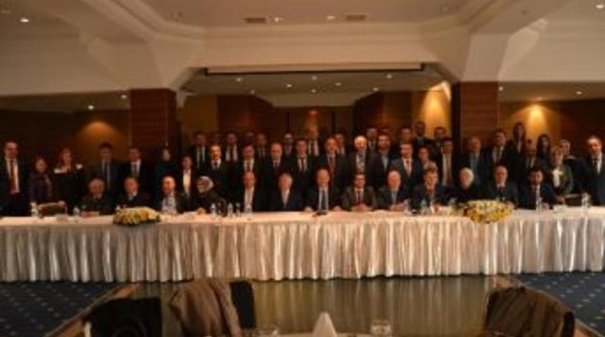 Ak Parti&rsquo;nin Yeni İl Y&ouml;netimi Tanıtıldı