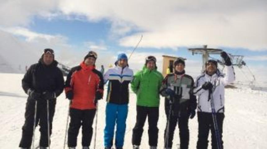 M&uuml;siad Ailesi Paland&ouml;ken&rsquo;de Buluştu