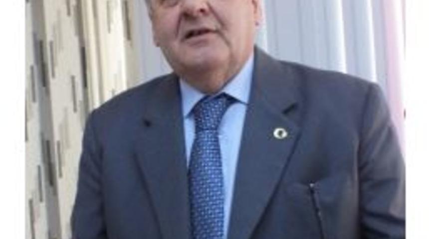 Kudret Tandoğan, Zeki Bayır&rsquo;ı 2 Oyla Ge&ccedil;ti