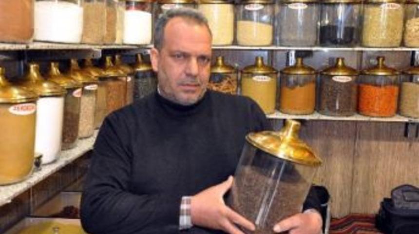 Karabiber El Yakıyor