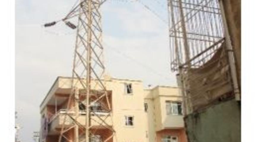 Y&uuml;ksek Gerilimli Ev Tehlike Sa&ccedil;ıyor